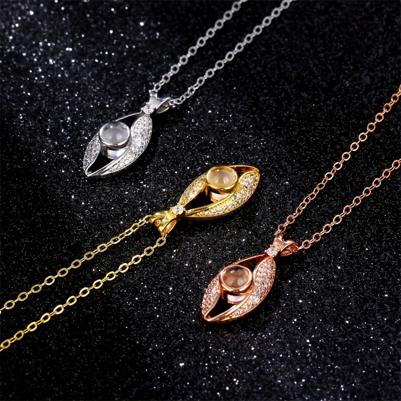 Customized Picture Pendant Necklace for Loved Ones